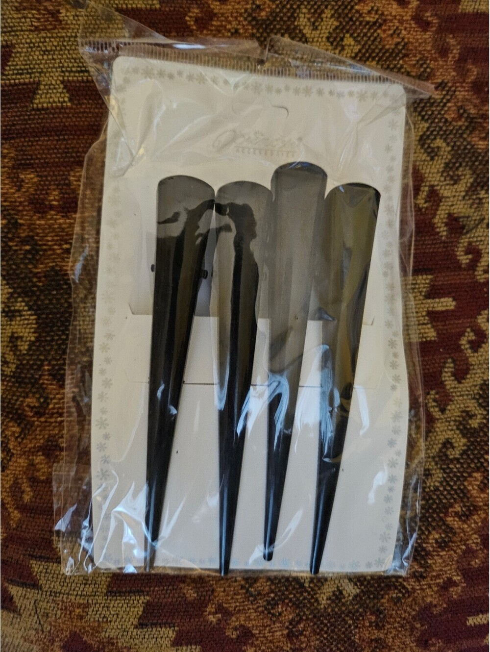 NEW - 4 Pcs Styling Hair Clips Duck Billed Alligator Barrettes Clip - NWT